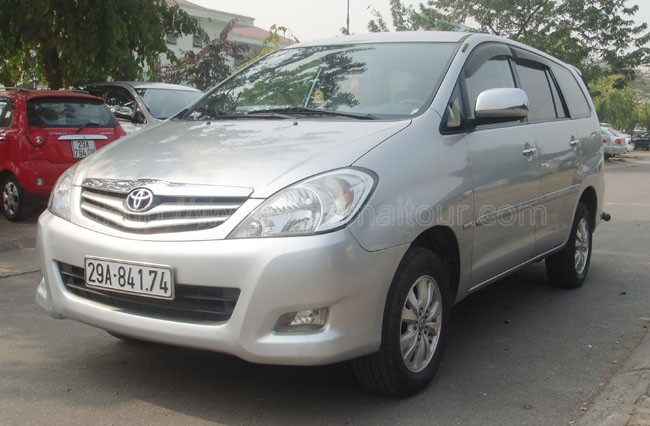 thuê xe tháng innova 84174